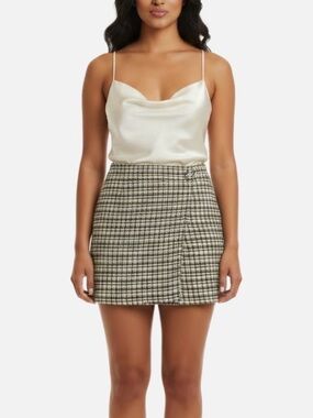 Lux Houndstooth Mini Skirt in Black and White